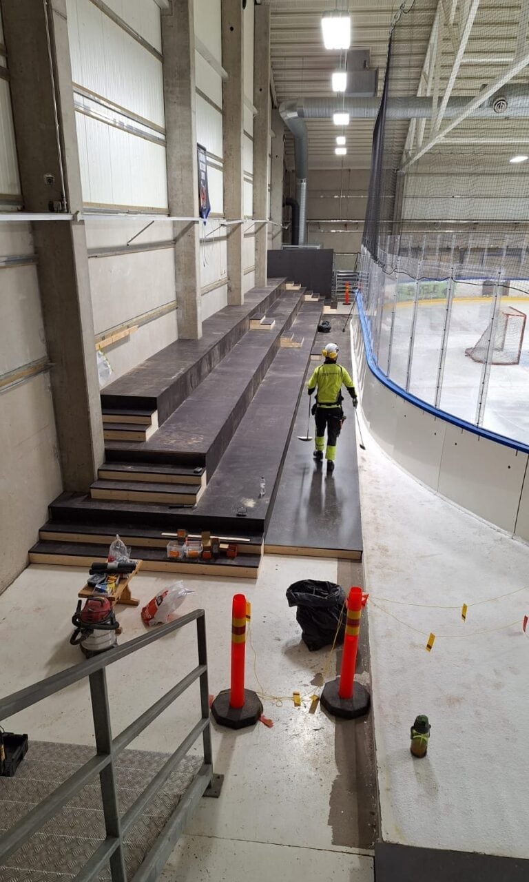 Jokerien areenan seisomakatsomo — Helsingin jäähalli, toimitilarakennus, kuva 3/8